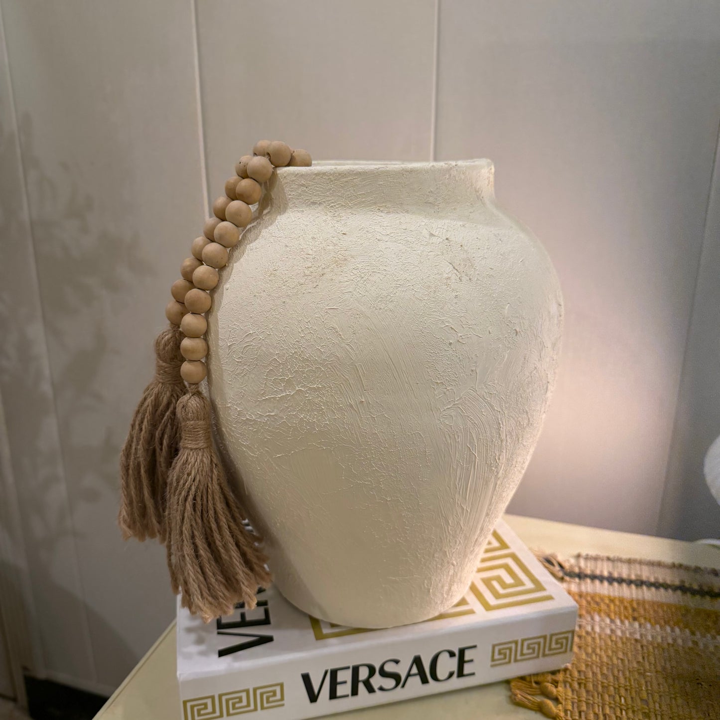 Textured terracotta Pot