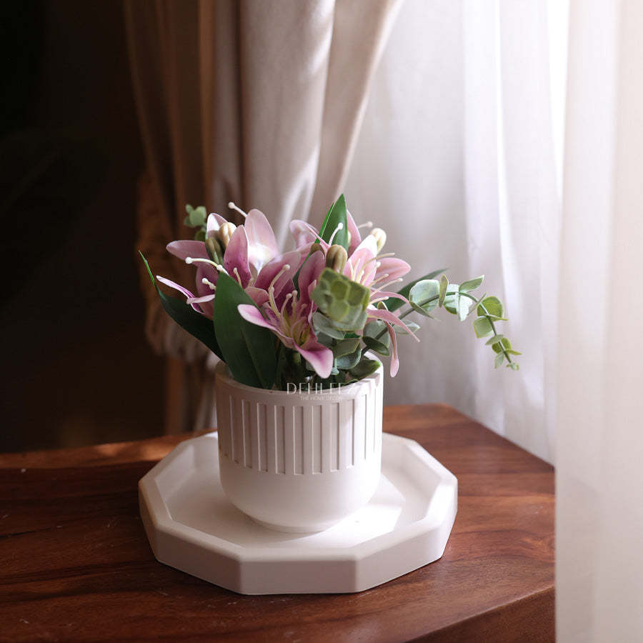 Small Octa Tray with Pot