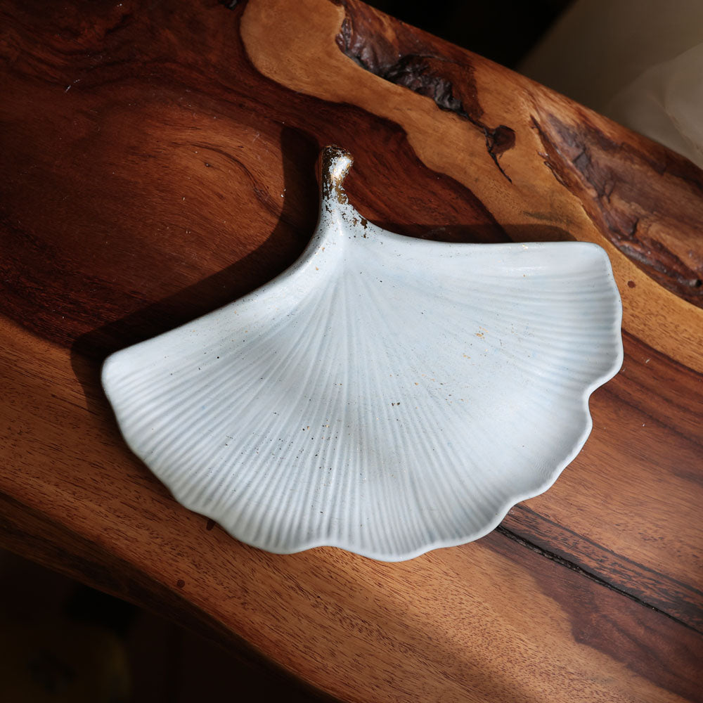 Feather Tray