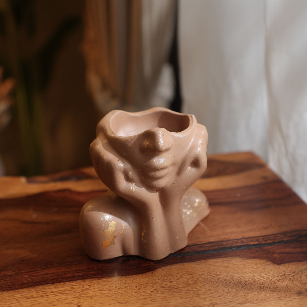 Lady Pot