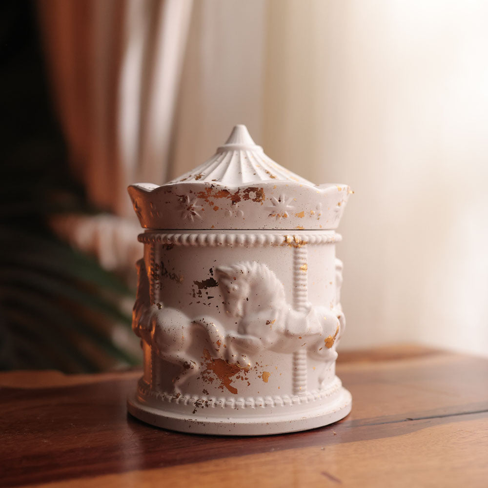 Carousel Pot