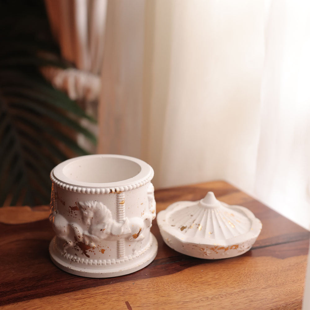 Carousel Pot