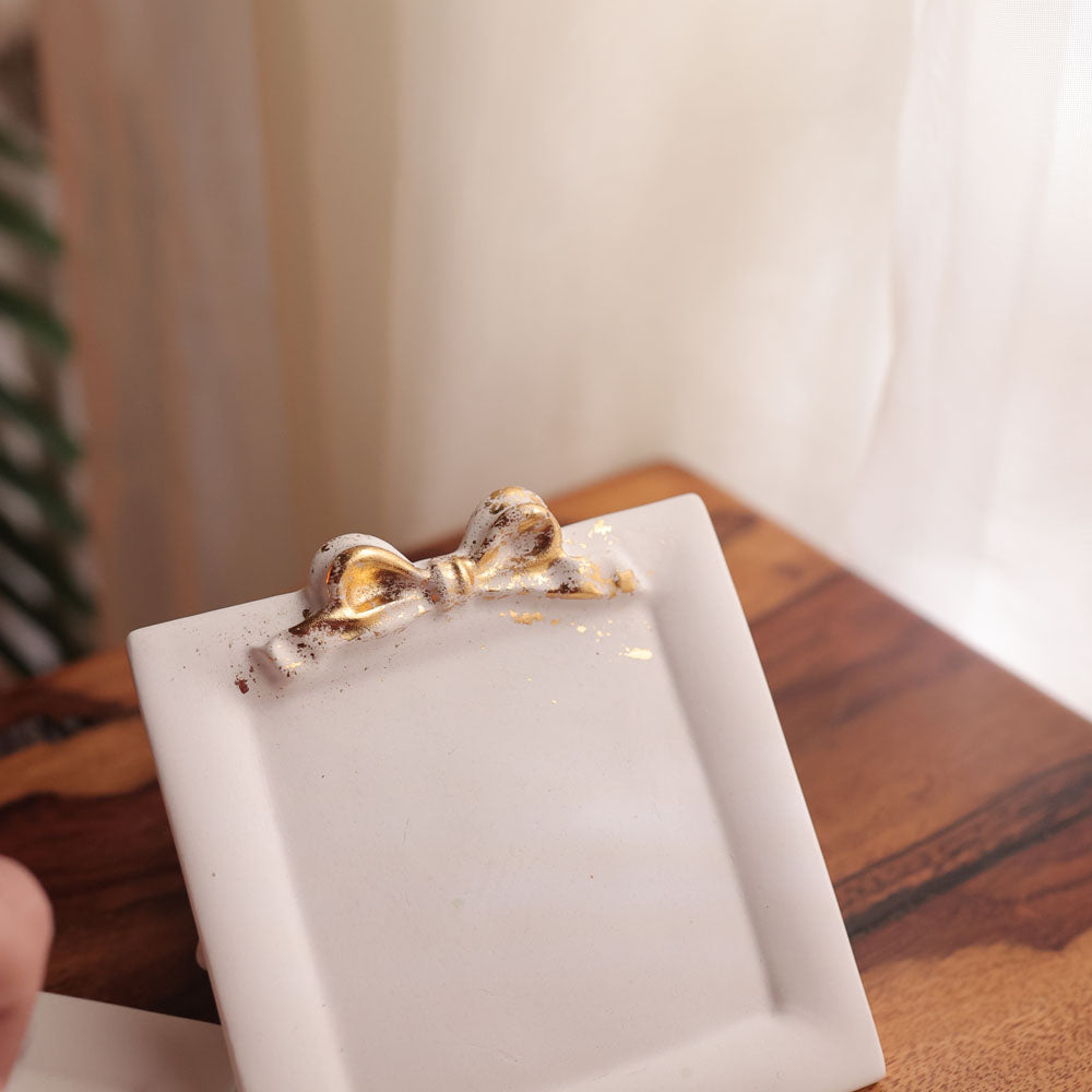 Square Bow Trinkey Tray