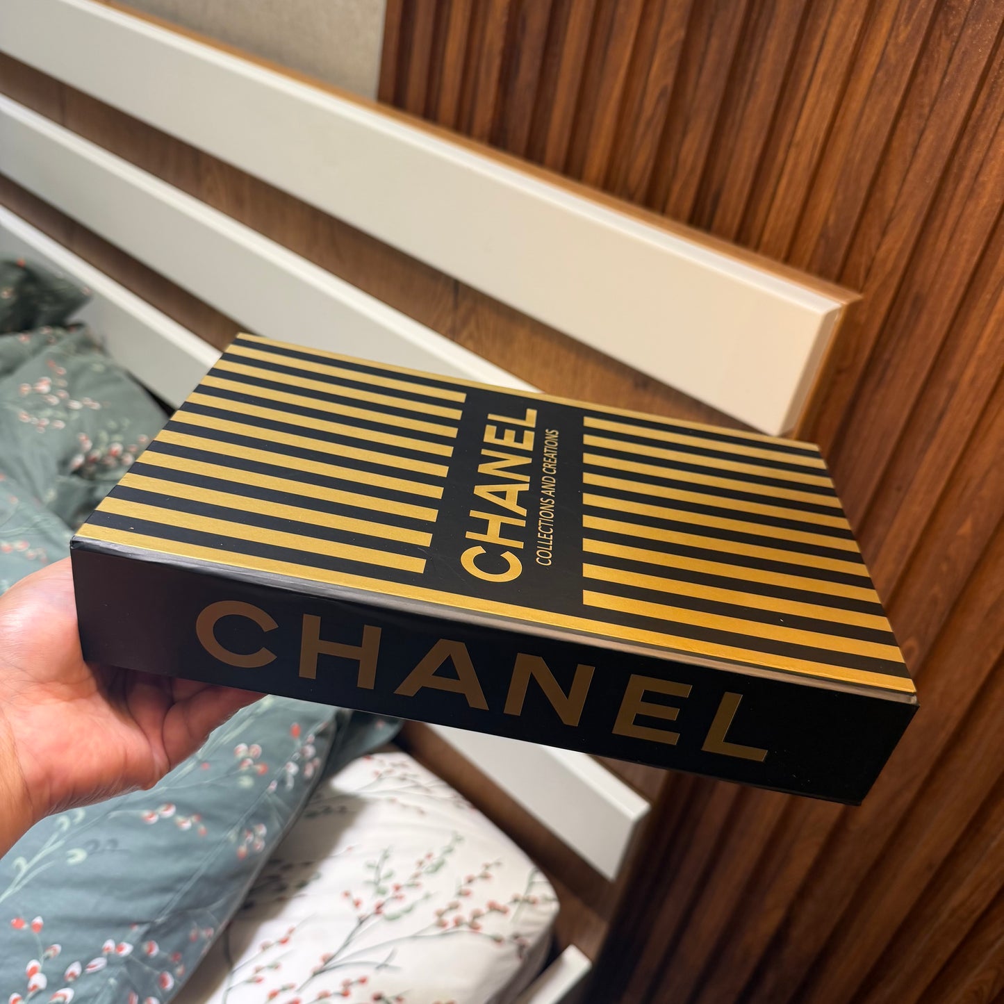 Dummy Book Style Storage Box for Decoration
