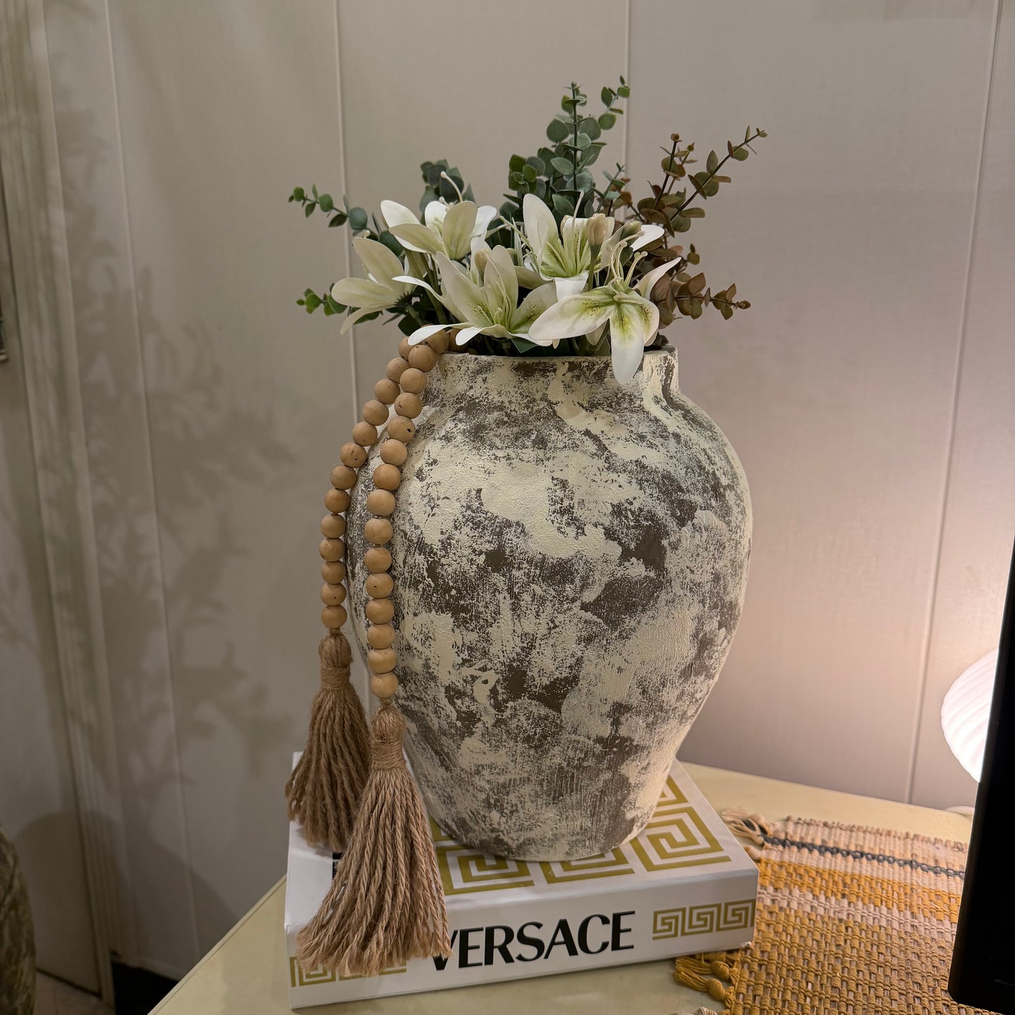 Textured terracotta Pot