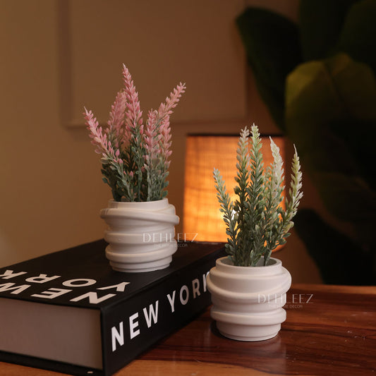 Mini Swirl Pot with Stems