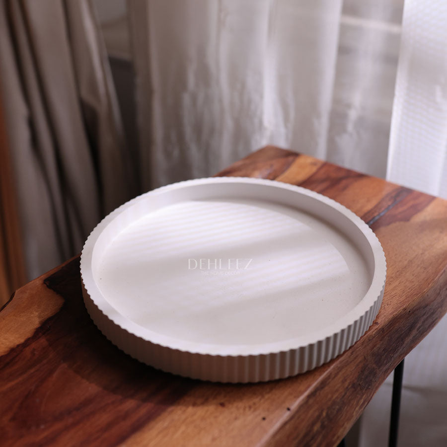Ribbed Round Tray