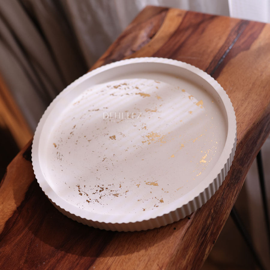 Ribbed Round Tray
