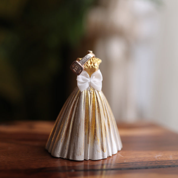 Lady Ring Holder with bow