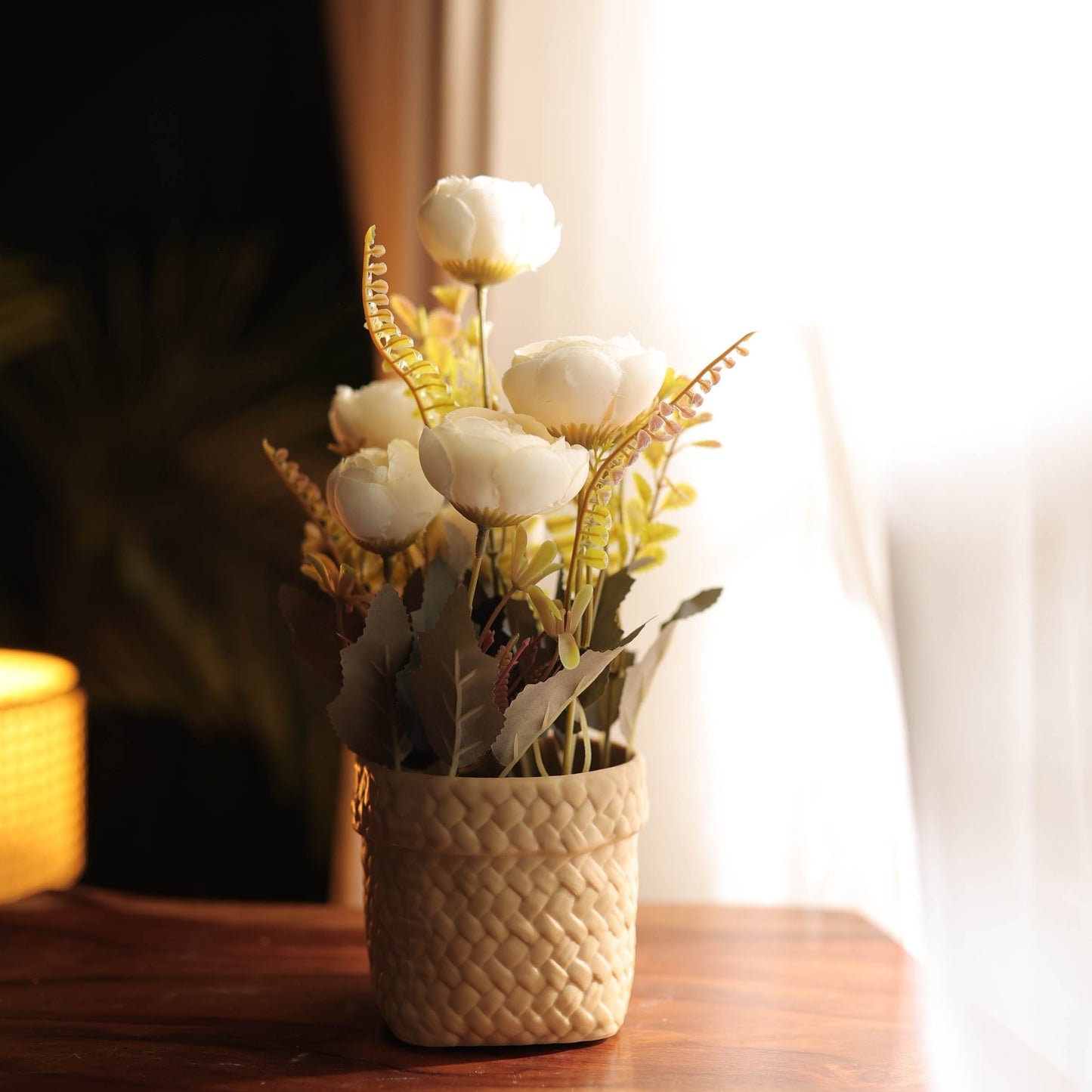 Knitted Flower Basket