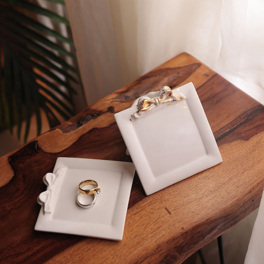 Square Bow Trinkey Tray